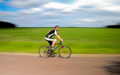 How bike cycling benefits the human body